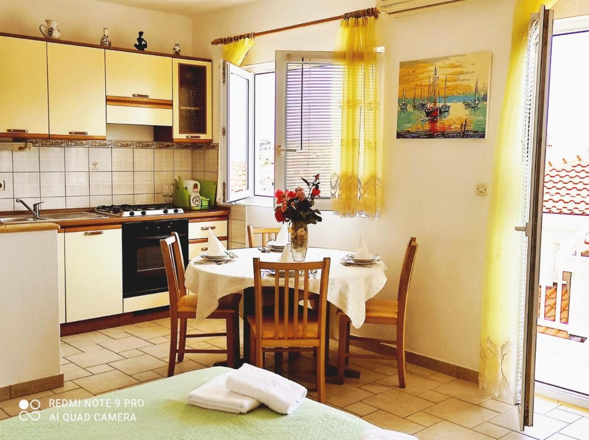באסקה וודה Apartment Topic מראה חיצוני תמונה