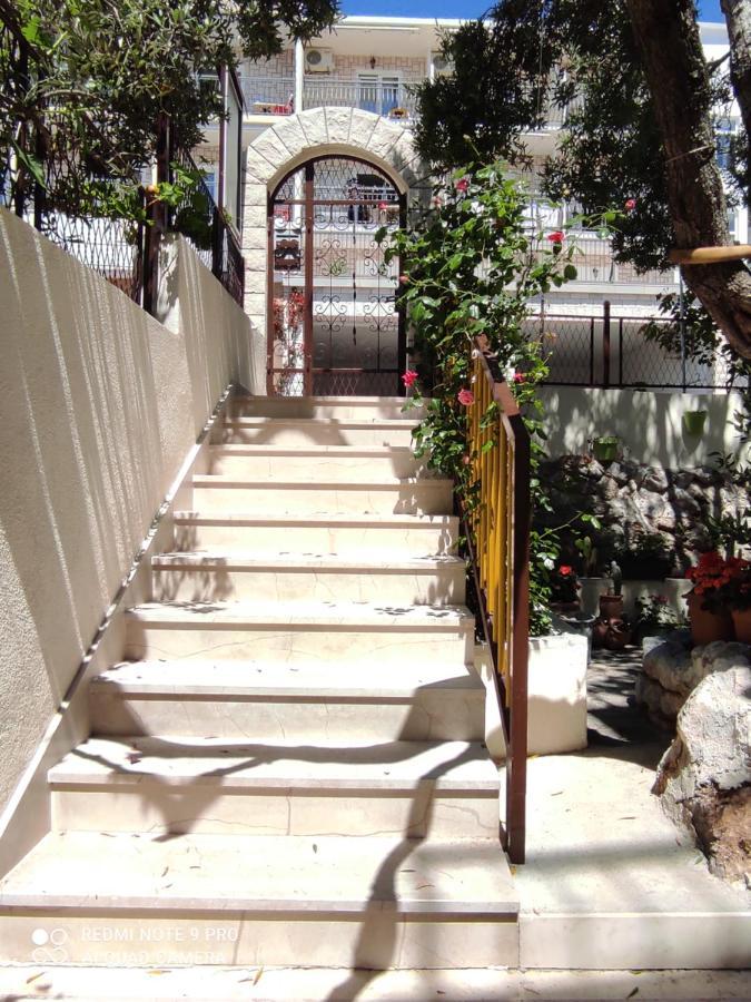 באסקה וודה Apartment Topic מראה חיצוני תמונה