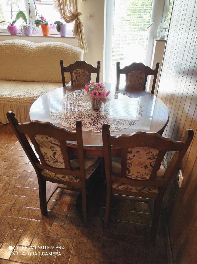 באסקה וודה Apartment Topic מראה חיצוני תמונה