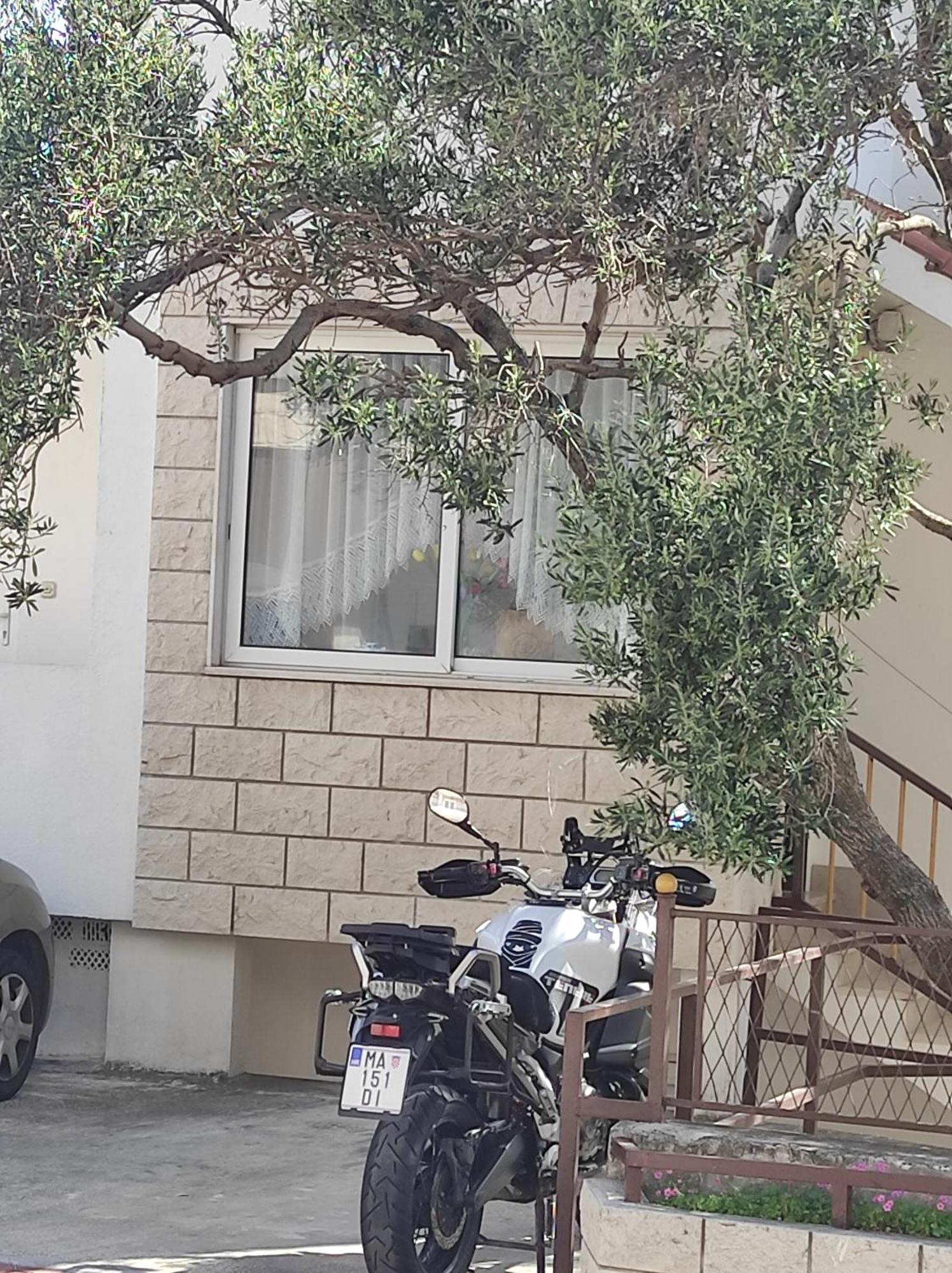 באסקה וודה Apartment Topic מראה חיצוני תמונה