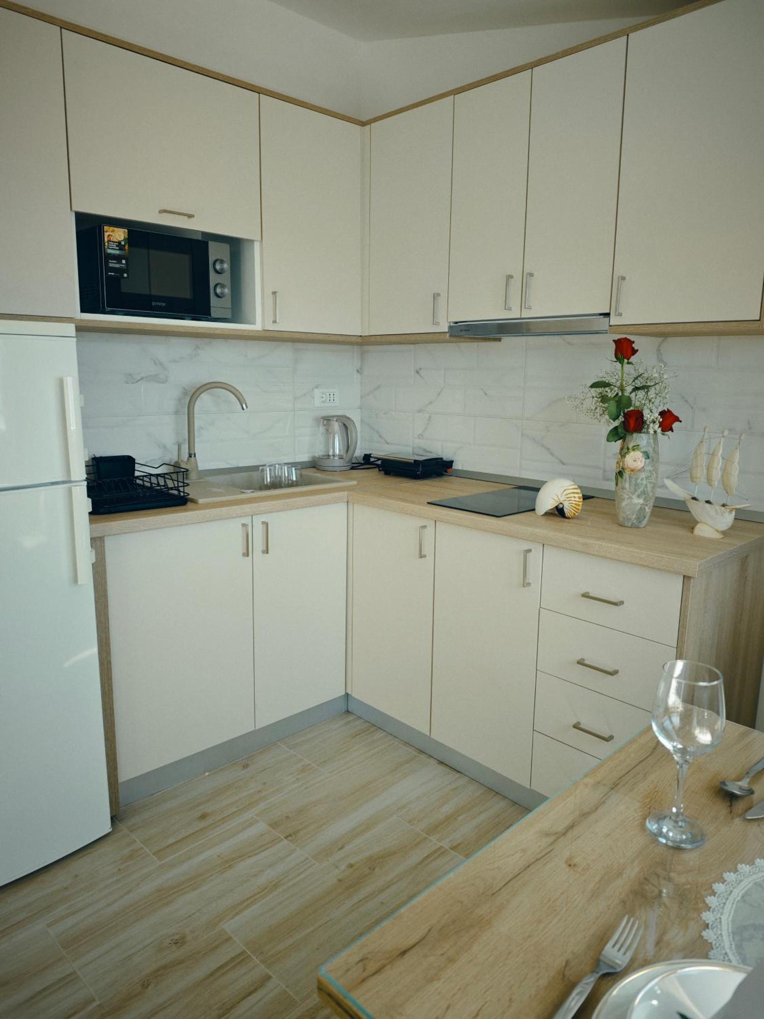 באסקה וודה Apartment Topic מראה חיצוני תמונה