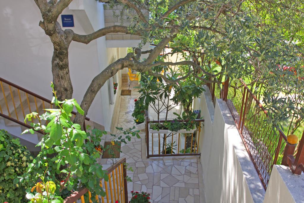באסקה וודה Apartment Topic מראה חיצוני תמונה