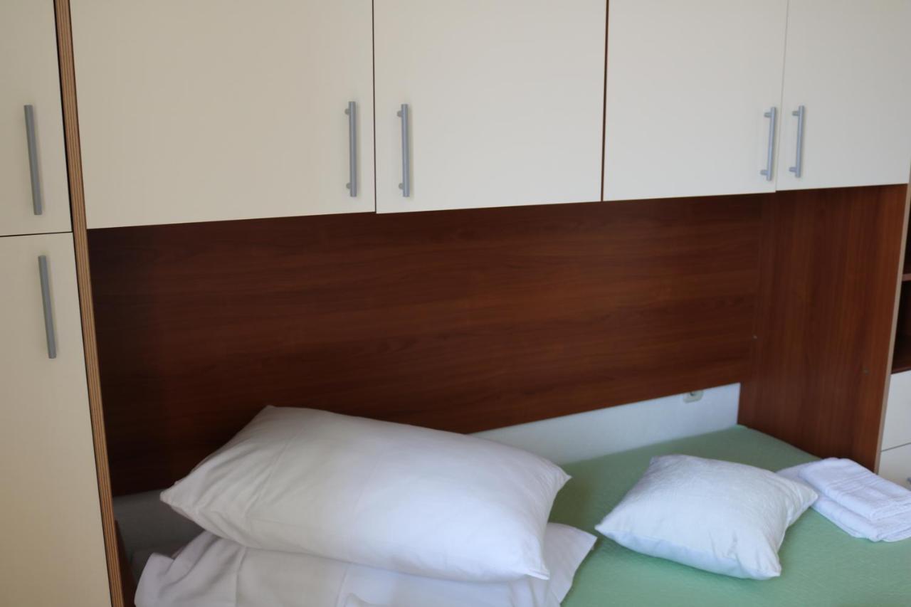 באסקה וודה Apartment Topic מראה חיצוני תמונה