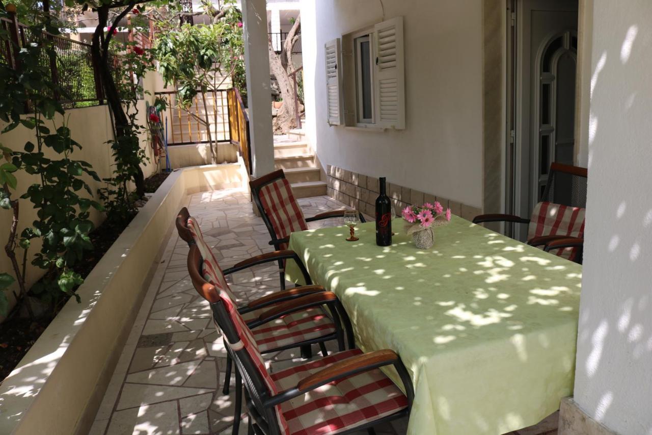 באסקה וודה Apartment Topic מראה חיצוני תמונה